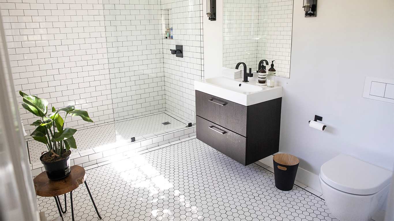 white tiled luxury bathroom